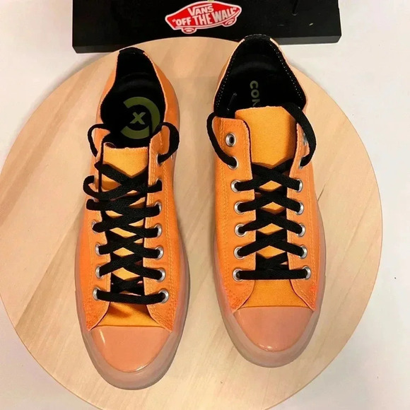 CONVERSE CTAS OX ORANGE 🍊 PALE - Picture 9 of 11